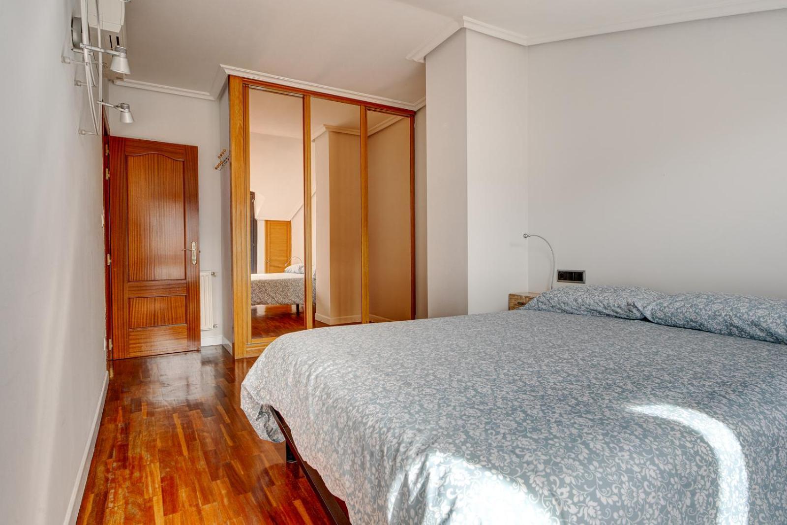 Апартаменти Luminoso Atico Con Terraza, Irun, Parking, 4Pax Екстер'єр фото